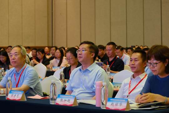 图示, 示意图
中度可信度描述已自动生成:ver1